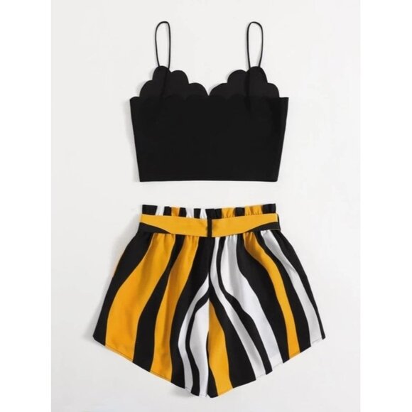 New SHEIN VCAY Scallop Trim Cami Top & Paperbag Waist Striped Shorts Set - Small - Picture 2 of 8